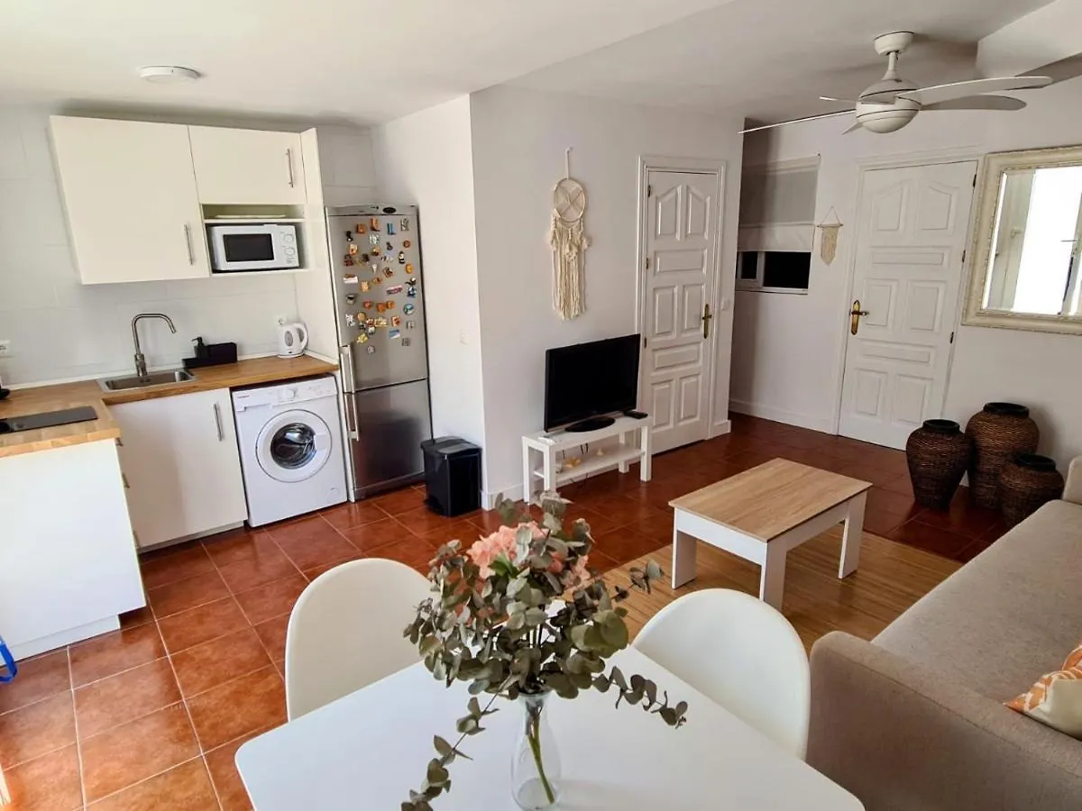 Villa Pitato. NUEVO Apto MUY cerca de la playa La Cala Del Moral