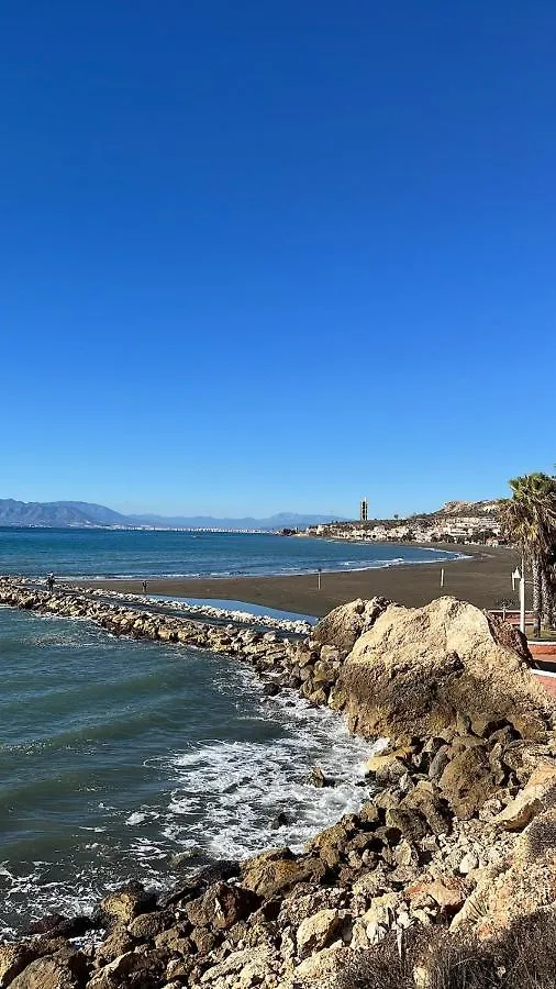 Villa Pitato. NUEVO Apto MUY cerca de la playa La Cala Del Moral