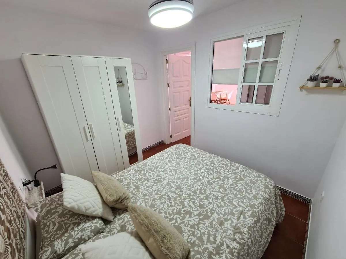 Villa Pitato. NUEVO Apto MUY cerca de la playa La Cala Del Moral Apartamento